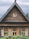 Russia - Suzdal - Vladimir oblast: timber house - Museum of wooden architecture & peasant life - photo by J.Kaman