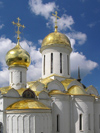 Russia - Sergiev Posad - Moscow oblast: golden domes and white apses of Trinity Cathedral - Trinity Monastery of St Sergius - Trinity Lavra -  photo by J.Kaman
