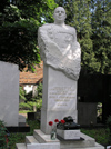 Russia - Moscow: Novodevichy Cemetery - tomb of Red Army Marshal of the Armoured Troops Pavel Rybalko - photo by J.Kaman