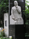 Russia - Moscow: Novodevichy Cemetery - tomb of Ivan Peresypkin Soviet Marshal of Signals, Red Army - photo by J.Kaman
