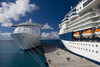 Sint-Maarten / St Martin - SXM - Dutch West Indies - Pointe Blanche: cruise ships (photo by David Smith)