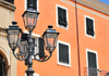 Sassari / Tthari, Sassari province, Sardinia / Sardegna / Sardigna: street lamp and faade on Piazza Tola - Carra Manna - photo by M.Torres