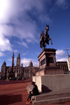 Scotland - Ecosse - Glasgow: George square / central square - equestrian statue of HM Queen Victoria by Baron Marochetti - photo by F.Rigaud