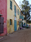 Senegal - Gore Island: old houses - photo by G.Frysinger