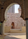Senegal - Touba - Great mosque - arch - photo by G.Frysinger