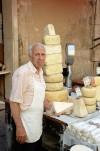 Sicily - Siracusa: care to try some cheese? (photo by Juraj Kaman)