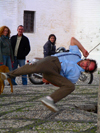 Spain / Espaa - Granada, Andalusia: street performer - photo by R.Wallace)