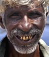 Sri Lanka Local dentist, near Weligama - photo by B.Cain