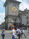 Bern / Berne: clock tower gate - Zeitglockentur II (photo by Christian Roux)