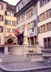 Switzerland - Zurich / Zurigo / ZRH : fountain (photo by M.Torres)