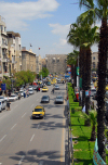 Syria - Damascus / Damas: An-Nasr avenue - view from the pedestrian bridge - looking east towards the old town - photo by  M.Torres
