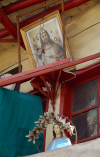 Damascus, Syria: Jesus and the Virgin - balcony in the Christian quarter - photo by M.Torres