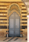 Damascus / Damasco: St Mary's Greek orthodox church - Church of the Virgin - Maryam church - door - photo by M.Torres