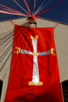 Damascus / Damaskus - Syria: Saint Sarkis Armenian Apostolic Church - flag with cross - Easter - photo by M.Torres