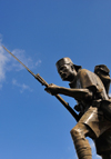 Dar es Salaam, Tanzania: Askari Monument, replaced the statue of a great German explorer, Major Herman Von Wissmann - Azikiwe Street - photo by M.Torres