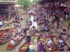 Thailand - Damnern Saduak Ratchaburi - Floating market: downtown! (photo by M.Bergsma)