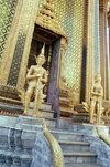 Thailand - Bangkok / Krung Thep / BKK: Wat Phra Kaew - temple entrance  (photo by Juraj Kaman)