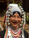 Thailand - Chiang Mai: woman from the ethnic hill tribes - Akha ethnic group - jewelry (photo by P.Artus)