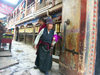 Tibet - Lhasa: temple - prayer wheels II (photo by P.Artus)