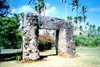 Tonga - Tongatapu / TBU: Ha'amonga'a Maui arch / Ha'amonga Trilathon - built by king Tu'itatui - photo by B.Cloutier