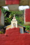 Maracas Bay, Tobago: small church - through a hole - photo by E.Petitalot