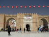 Sfax: Bab Diwan - Avenue Hedi Chaker in Sfax runs north to the main gateway of the Medina (photo by J.Kaman)