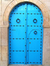 image of Tunisia - Sidi Bou Said: decorated blue gate / door (photo by J.Kaman)