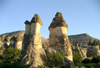 Turkey - Cappadocia - Goreme (Nevsehir province): fairy chimneys III -  Greme National Park - Unesco world heritage site (photo by R.Wallace)