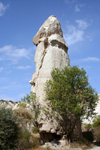 Turkey - Cappadocia - Valley of Love: tall fairy chimneys - photo by C.Roux