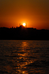 Istanbul, Turkey: Sultan Selim mosque and the Golden Horn at sunset - photo by M.Torres
