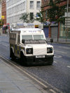 Ulster - Northern Ireland - Belfast: Police Land Rover (photo by R.Wallace)