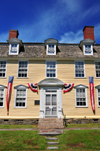 Portsmouth, New Hampshire, USA: patriotic decorations on the facade of the John Paul Jones house - Georgian-style house with a gambrel roof - 43 Middle St. - New England - photo by M.Torres