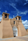 Ranchos de Taos, Taos County, New Mexico, USA: San Francisco de Assisi Mission Church - built in adobe by the Spanish - photo by M.Torres