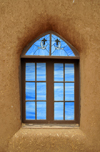 Pueblo de Taos, New Mexico, USA: decorated window of the San Geronimo Chapel - photo by M.Torres