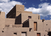 Pueblo de Taos, New Mexico, USA: traditional type of adobe architectural ensemble from the pre-Hispanic period - photo by C.Lovell