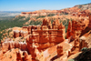 Bryce Canyon National Park, Utah, USA: Sunrise Point - red hoodoos - view south towards Navajo Mountain - photo by M.Torres