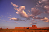 Monument Valley / Ts Bii' Ndzisgaii, Utah, USA: sky and horizon - Navajo Nation Reservation - San Juan County - photo by M.Torres