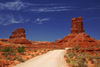 Valley of the Gods, San Juan County, Utah, USA: FR 242 dirt road - Tom Tom Towers (left) and Eagle Plume Tower (right) - photo by A.Ferrari