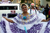 Miami (Florida): Panamanian dancer - Bay side South American Carnival (photo by Charlie Blam)