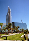 Garden Grove (California): Dr. Robert Schuller's Crystal Cathedral - exterior - Orange County - Photo by G.Friedman