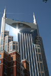 Nashville (Tennessee): BellSouth Batman building - tower - skyscraper - Commerce Street - architects: Earl Swensson Associates - photo by M.Schwartz
