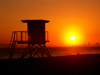Huntington Beach - Orange County (California): lifeguard booth - Photo by G.Friedman