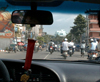 vietnam - Ho Chi Minh city / Saigon: driving into town - photo by R.Ziff