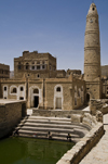 Hababah, Sana'a governorate, Yemen: Mosque with cistern - photo by J.Pemberton