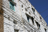 Yemen - Jibla - Ibb Governorate - white facade - photo by E.Andersen