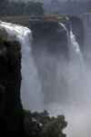 Victoria Falls - Mosi-oa-tunya, Matabeleland North province, Zimbabwe: an average of 500,000 cubic metres of water plunge over the edge every minute - photo by C.Lovell
